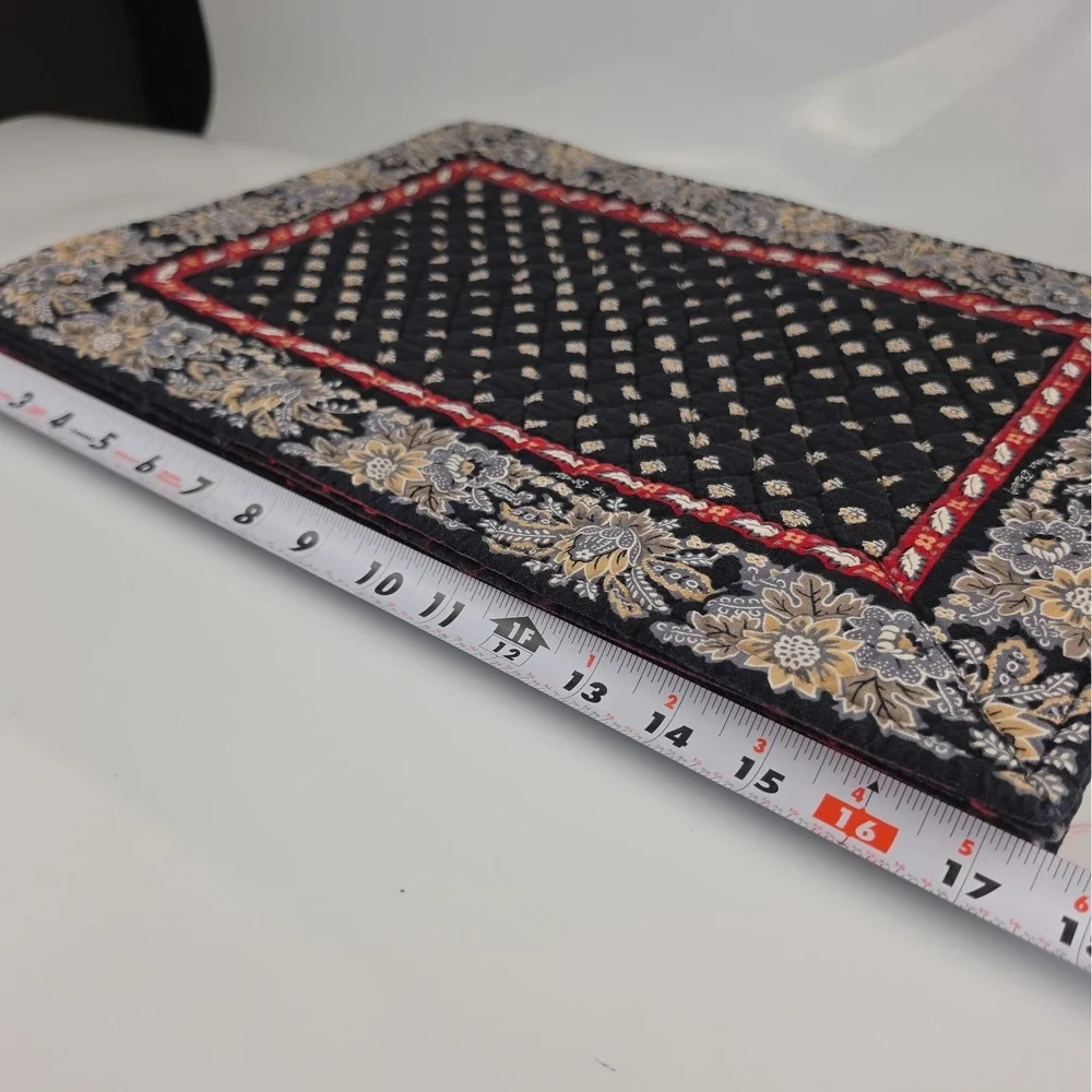 Vera Bradley Classic Black Retired 5 Placemats 6 Napkins Quilted Cotton Set